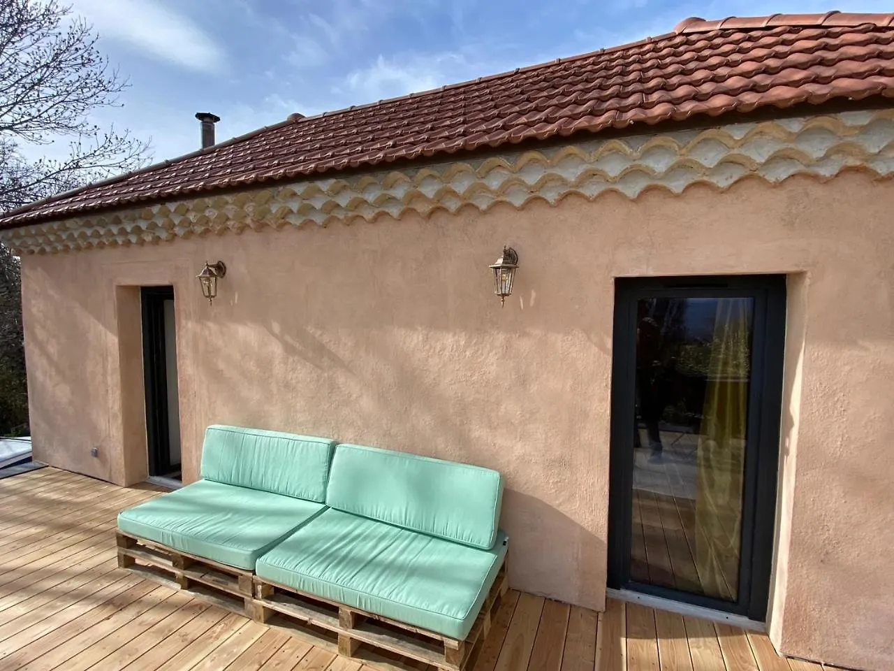 La Petite Maison Basse Correo Villa La Freissinouse Holiday home